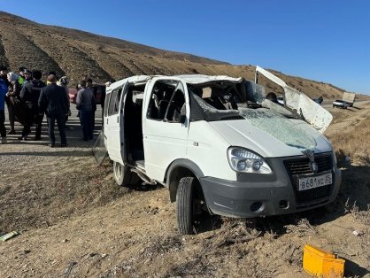 Возбуждено уголовное дело по факту ДТП в Буйнакском районе республики, в результате которого пострадали 10 человек, из них трое несовершеннолетних